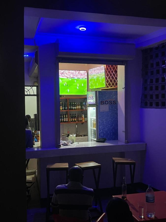 Moments Park Motel دار السلام المظهر الخارجي الصورة